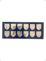 1977
Silver
The Royal Arms
