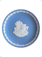 1999

Wedgewood Blue Jasper Britannia Plate
