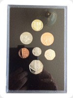 2008	

Royal Shield Of Arms Proof Collection
