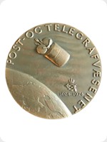 1974
Bronze
Danish Postal Service 350th Anniversary Medal
