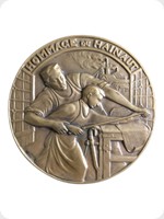 1919
Bronze
Hommage du Hainaut (Tribute To Hainaut) Table Medal
